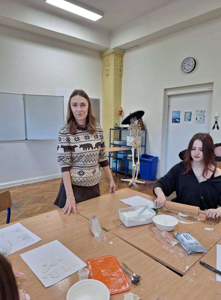 Warsztaty świąteczne „Ozdoby z zimnej porcelany”